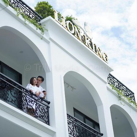 Lion King Hotel Хойан Экстерьер фото